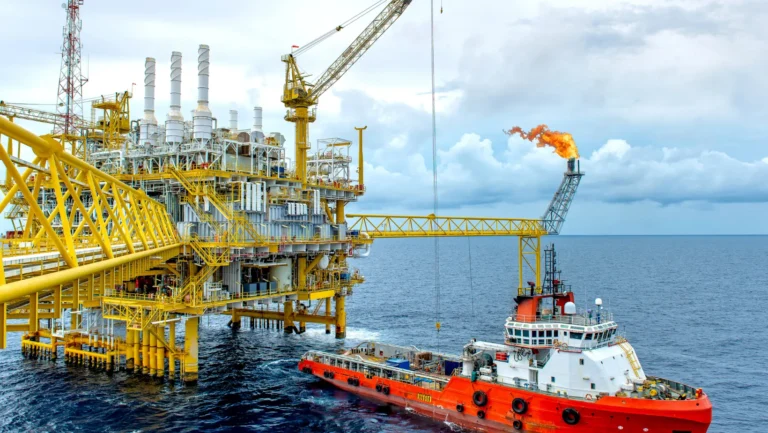 ICTQual AB Level 2 Award in Offshore Containers (OSC)